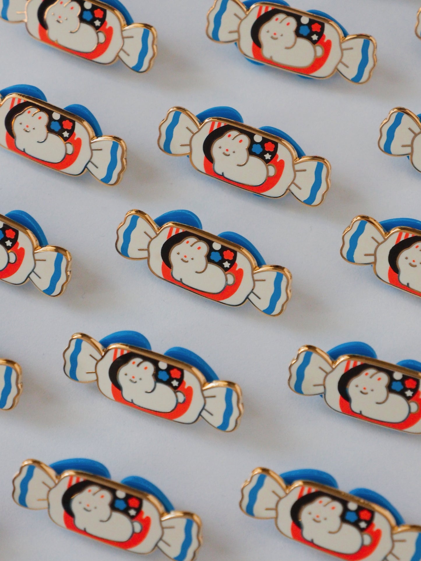 white rabbit • enamel pin