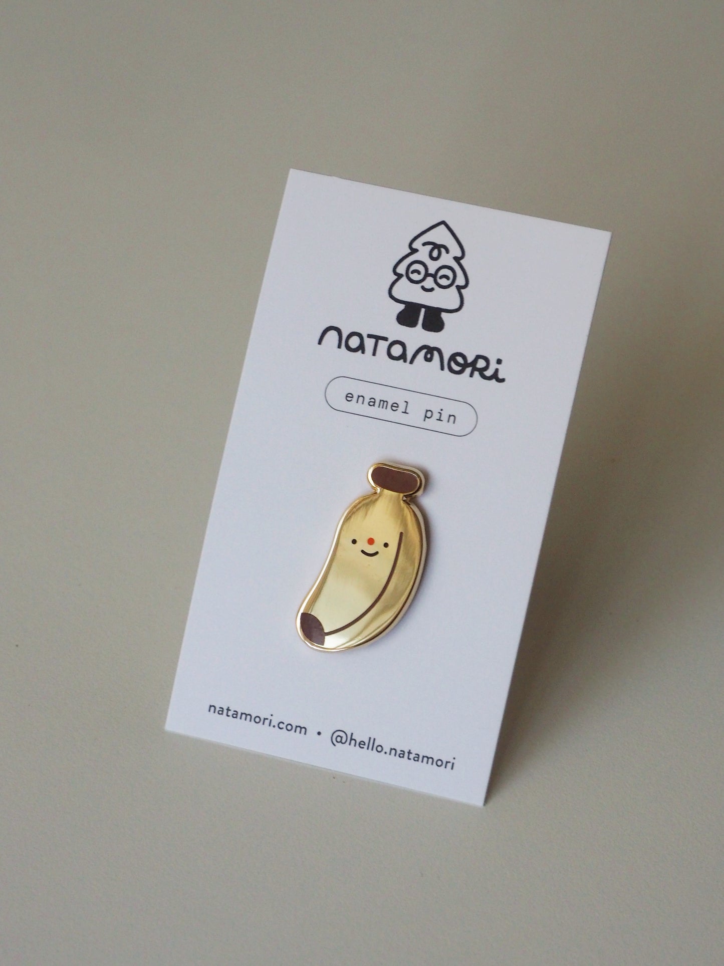banana • enamel pin
