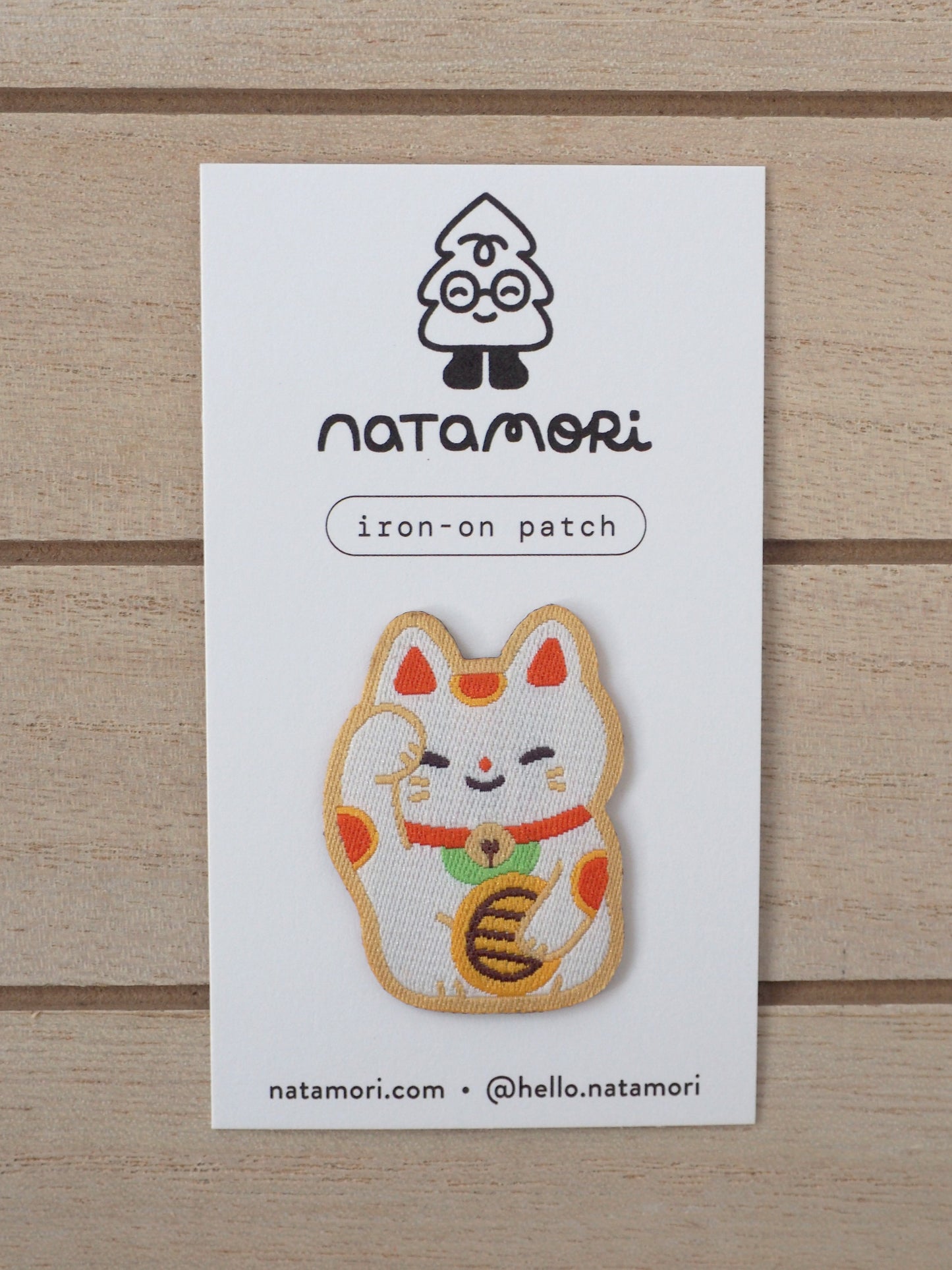 lucky cat • iron-on patch