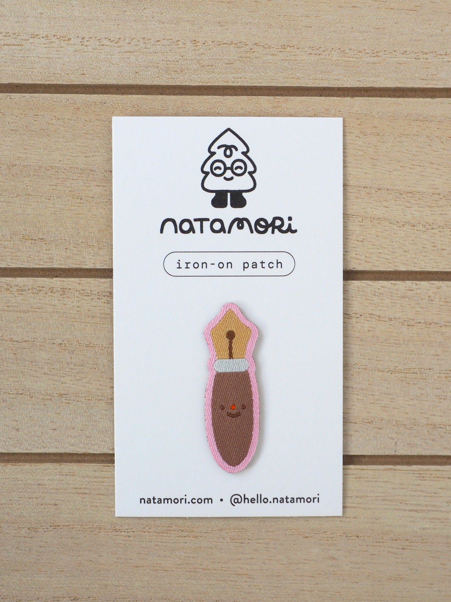 fountain pen • iron-on patch