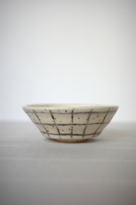 Grids • Little Bowl