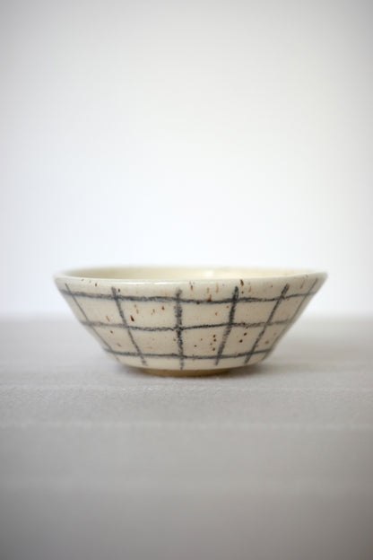 Grids • Little Bowl