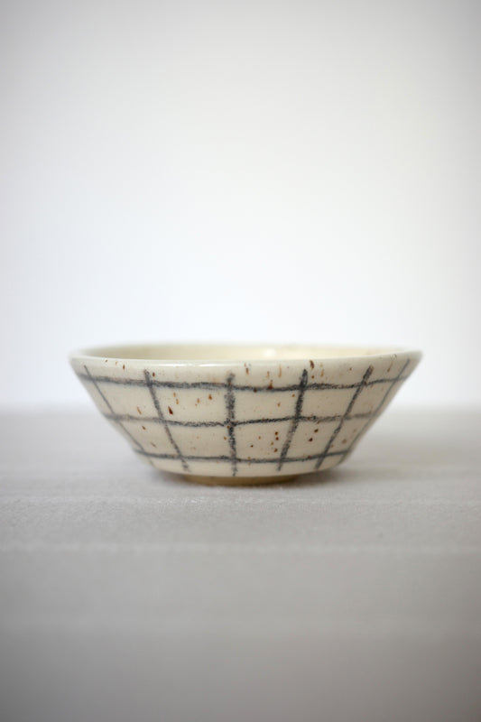 Grids • Little Bowl