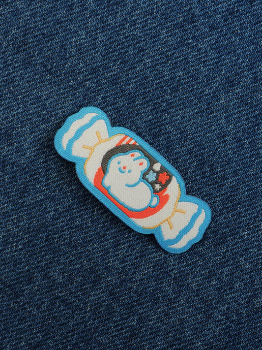 white rabbit • iron-on patch