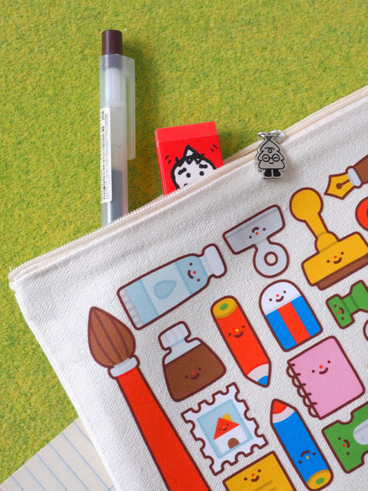 stationery supplies • pouch