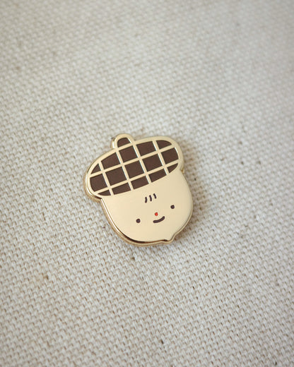 acorn • enamel pin
