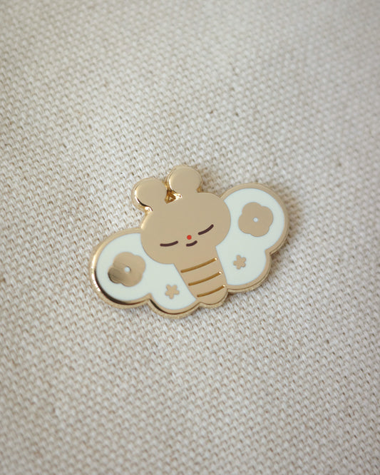 butterfly • enamel pin