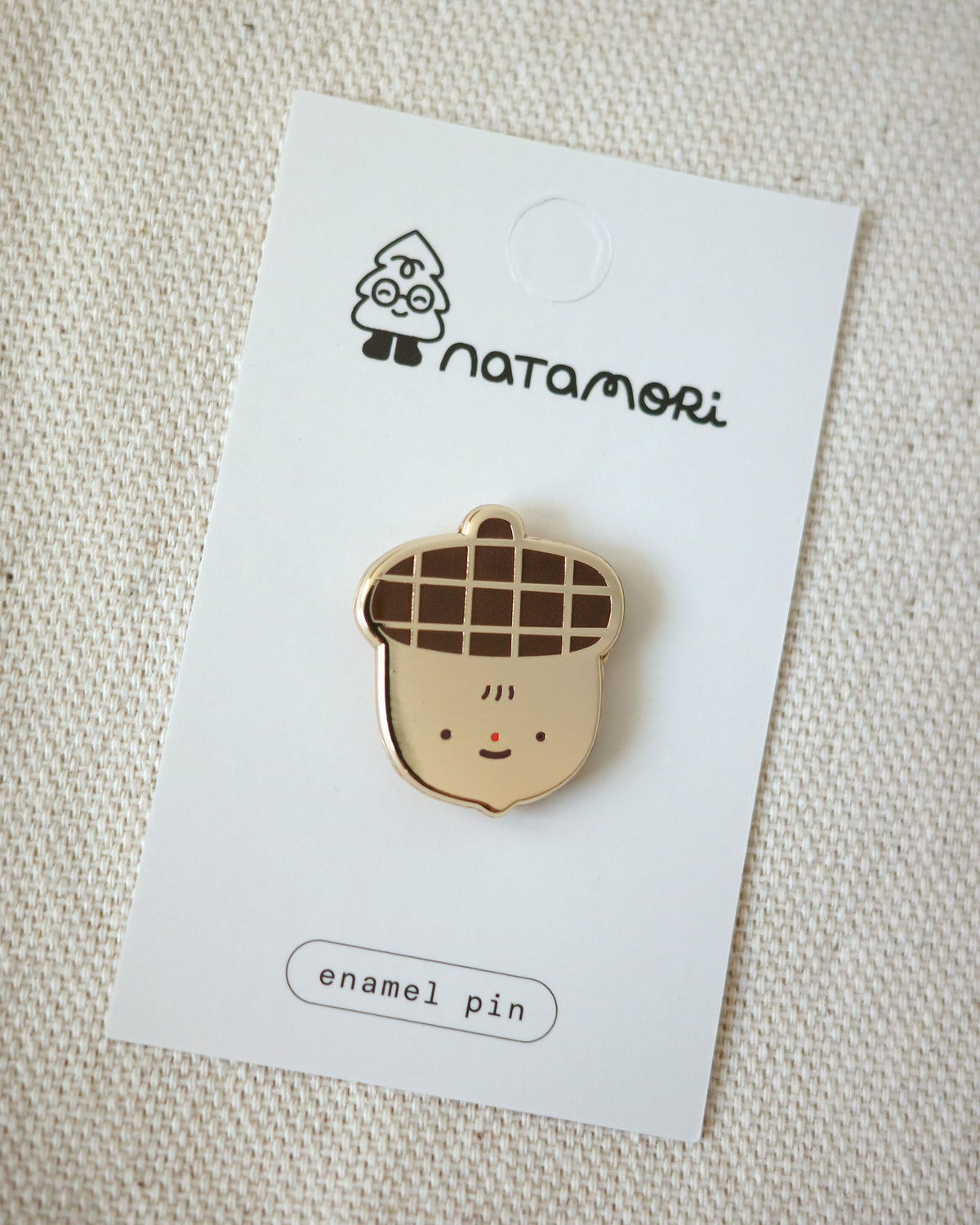 acorn • enamel pin