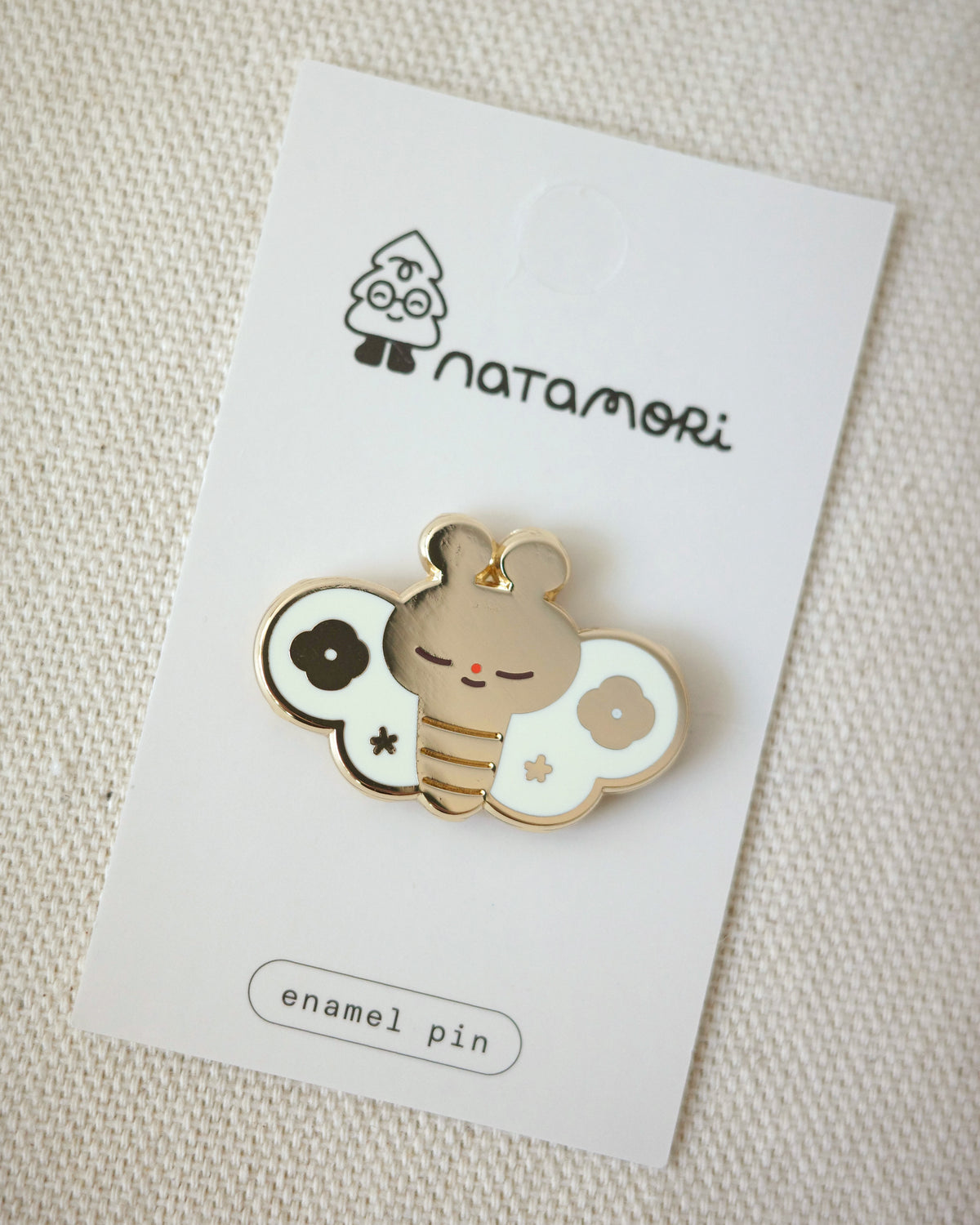 butterfly • enamel pin